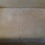 чистка дивана при уборке офисов